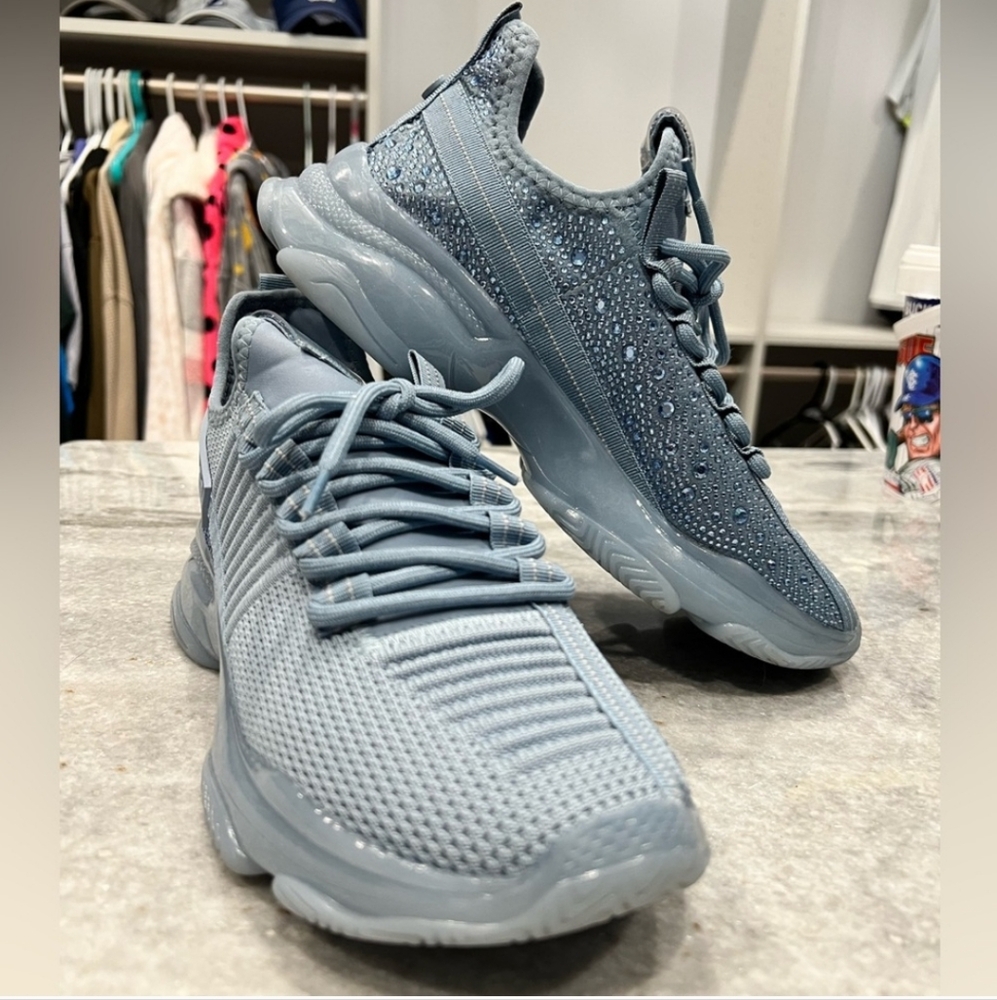 Steve Madden Maxima Blue Crystal Sneakers, Women's 10M - Picture 2 of 8